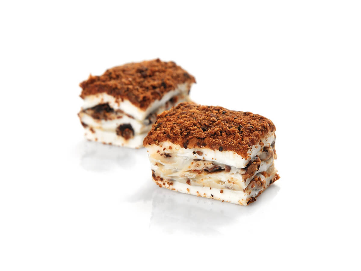 Almond Baklava Turkish Delight with Powdered Almond Coating